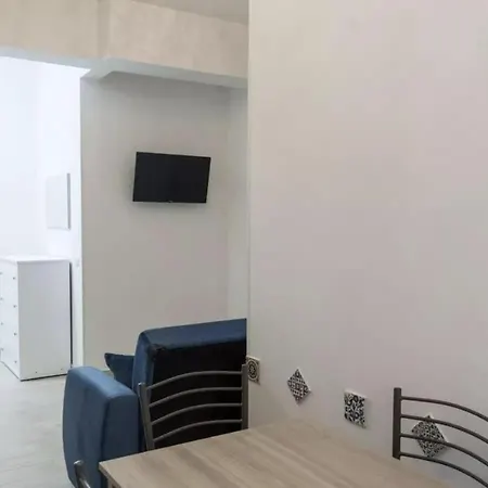 Igea With Garden - Close To Policlinico Gemelli Appartamento *
